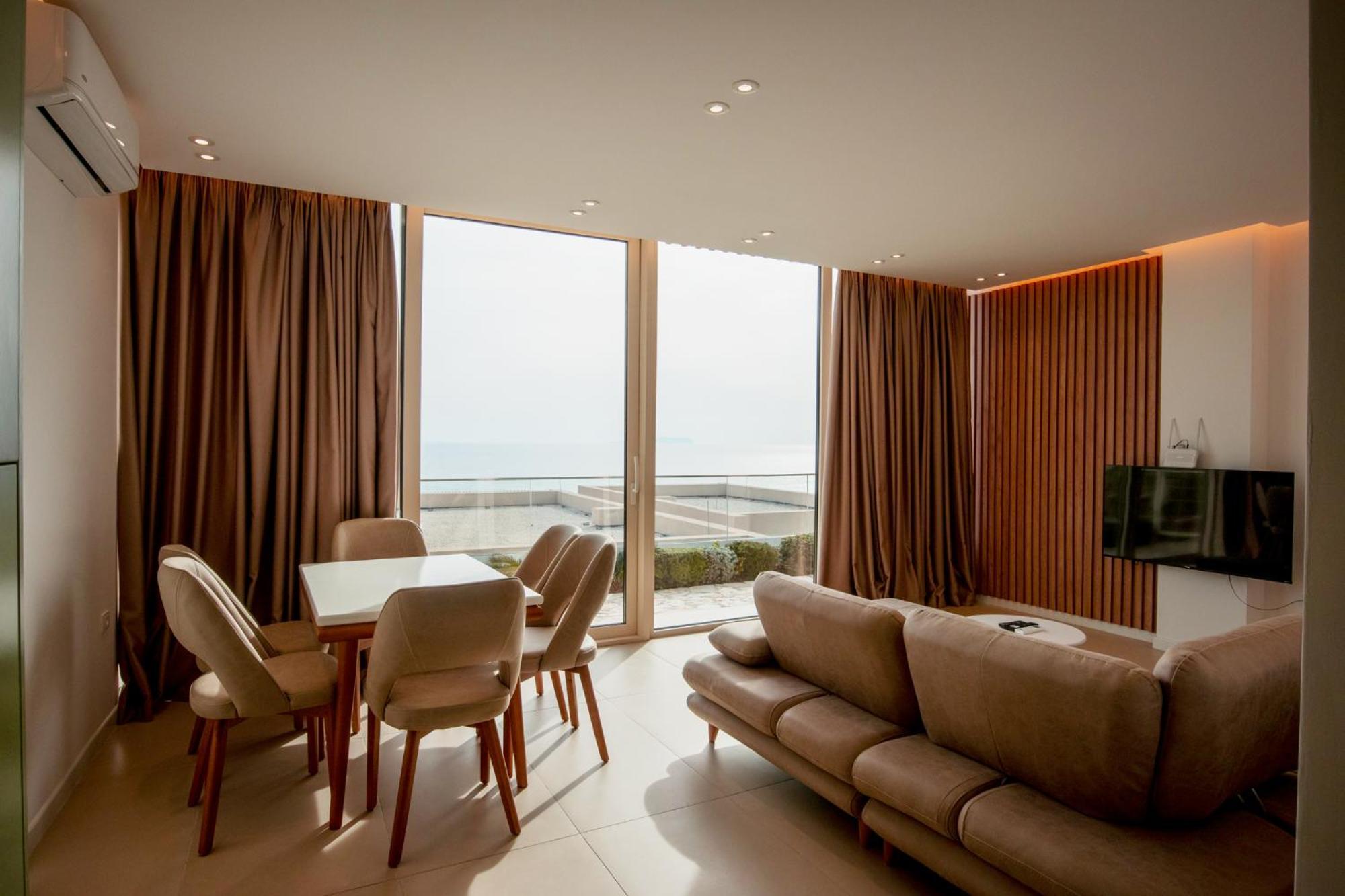 Hotel Green Coast Palasë Exteriér fotografie